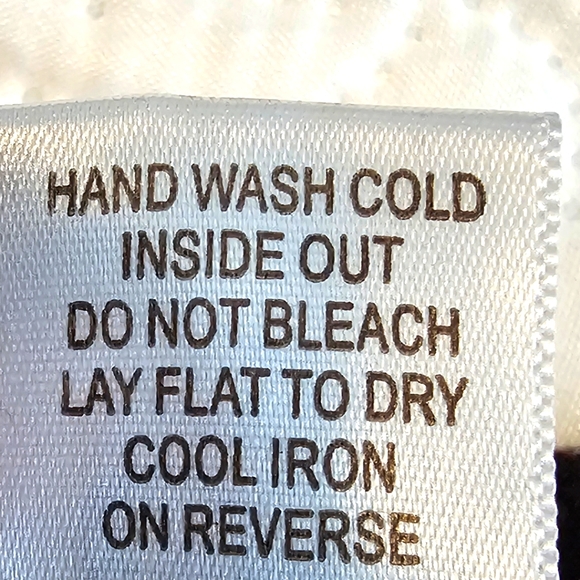 Willow & Clay Embroidered Mini Skirt - Picture 8 of 9